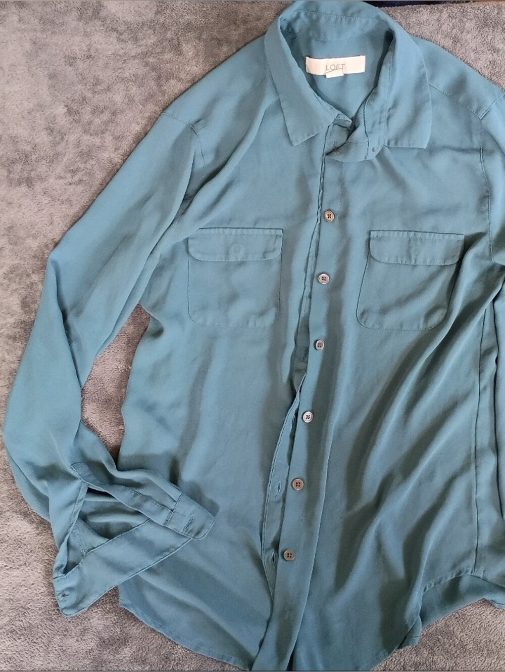 LOFT Teal Casual Button-Down Shirt